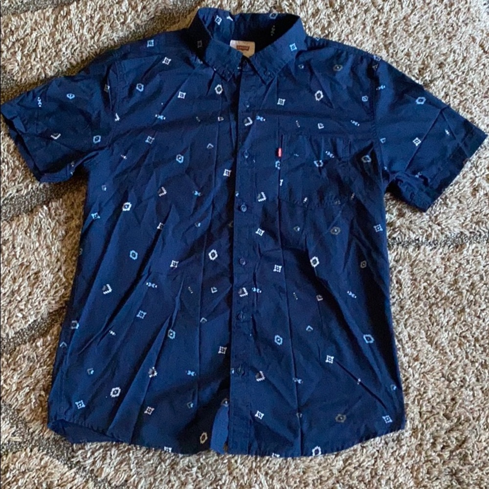 Levi’s men’s shirt